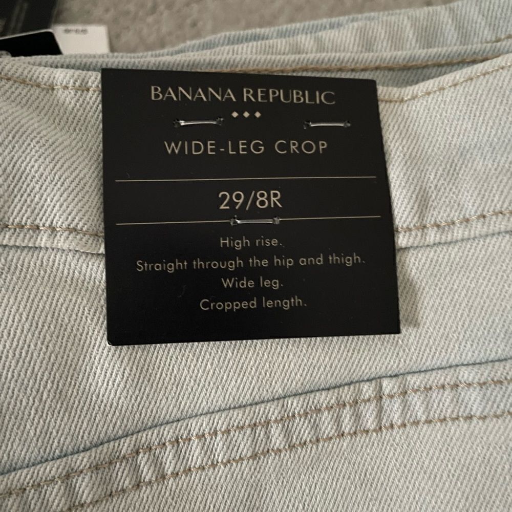 Banana Republic Wide-Leg Crop Jean - Picture 13 of 16